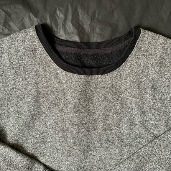 Lululemon Gray and Black Crew Neck Sweatshirt - Picture 2 of 7